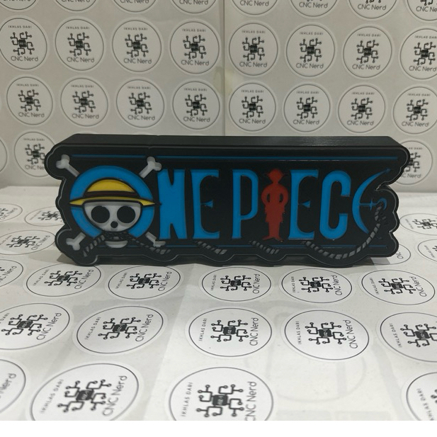 One Piece (ชิ้นเดียว) กล่องไฟ LED USB (ขนาด 234mm x 88mm x 25mm)