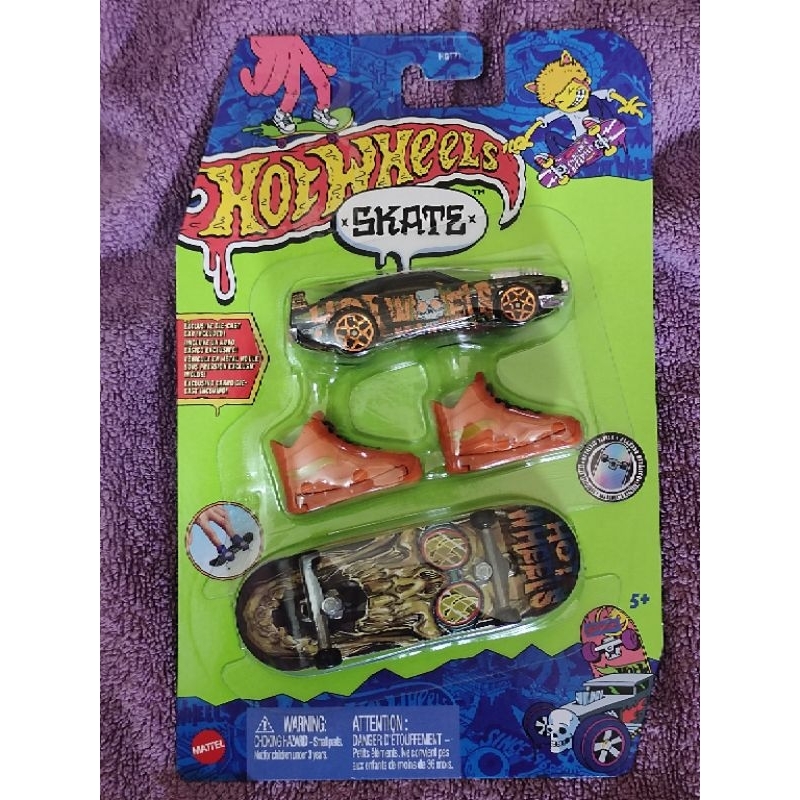 Hot Wheels Skate Series Rivited Ghastly Ghoul Skateboard ใหม่