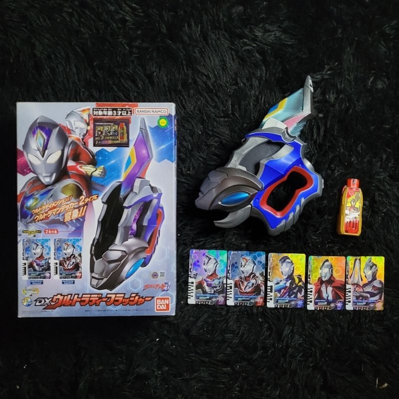 Bib DX Ultra D Flasher Ultraman Decker Bandai