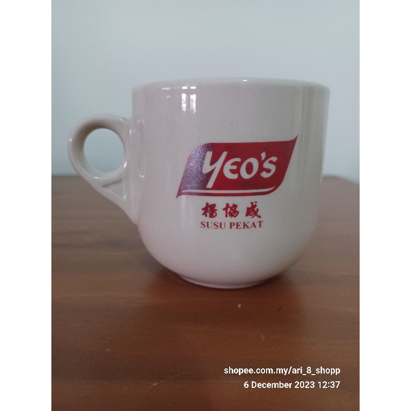 Vintage Yeos Cup - นมลึก