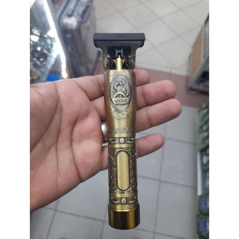 VGR PROFESSIONAL HAIR TRIMMER V081