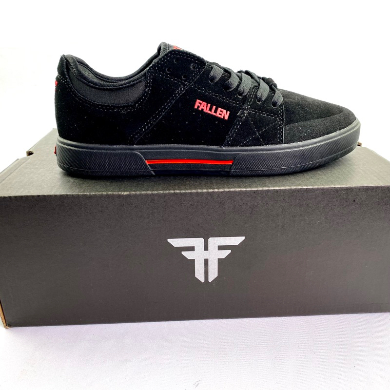 รองเท้าสเก็ต Fallen Trooper Black/Black /Red