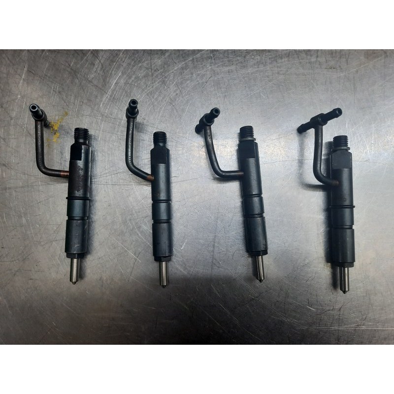 หัวฉีด Isuzu 4JB1 4JB1T สําหรับเครื่องยนต์ NKR NHR Trooper 2.8 TD