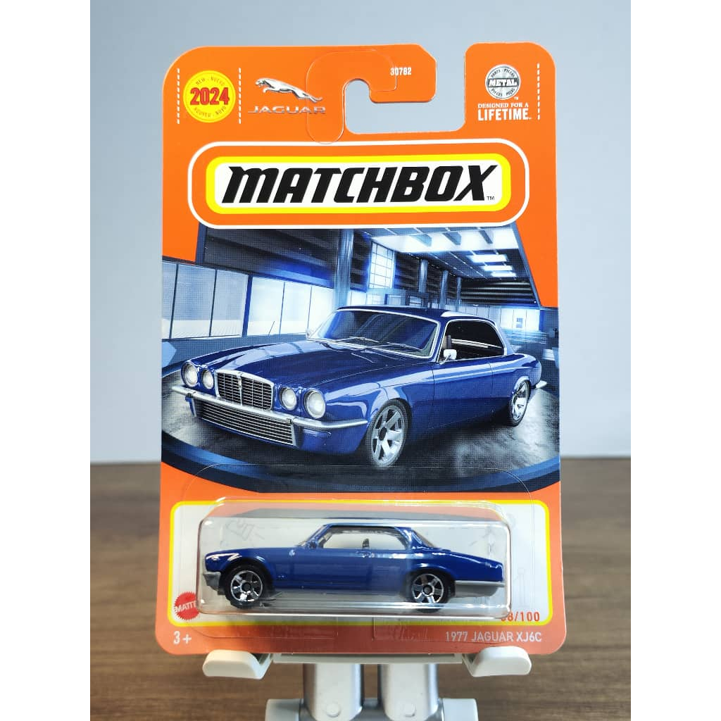Matchbox 1977 Jaguar XJ6C - สีฟ้า