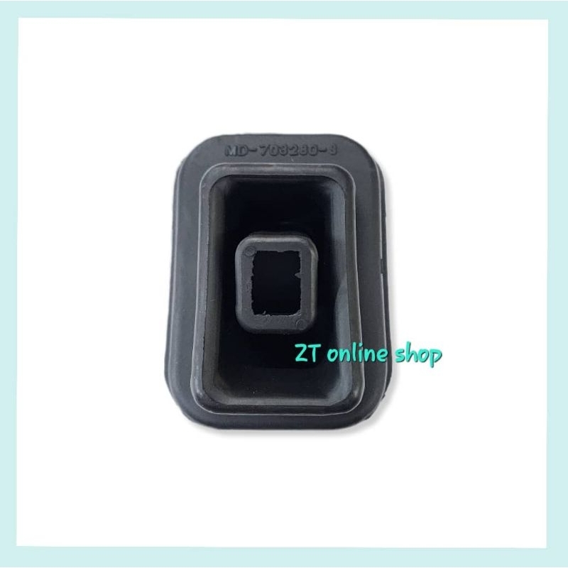 ฝาครอบคลัทช์ / MITSUBISHI PAJERO L047 L049, DELICA L300