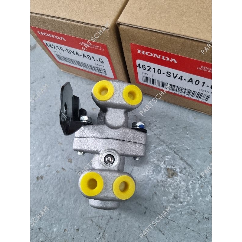 HONDA TH ACCORD CA3 SM4 SV4 S84 CIVIC SR4 EG SO4 EK SH4 BRAKE BODY PUMP 46210-SM4-013