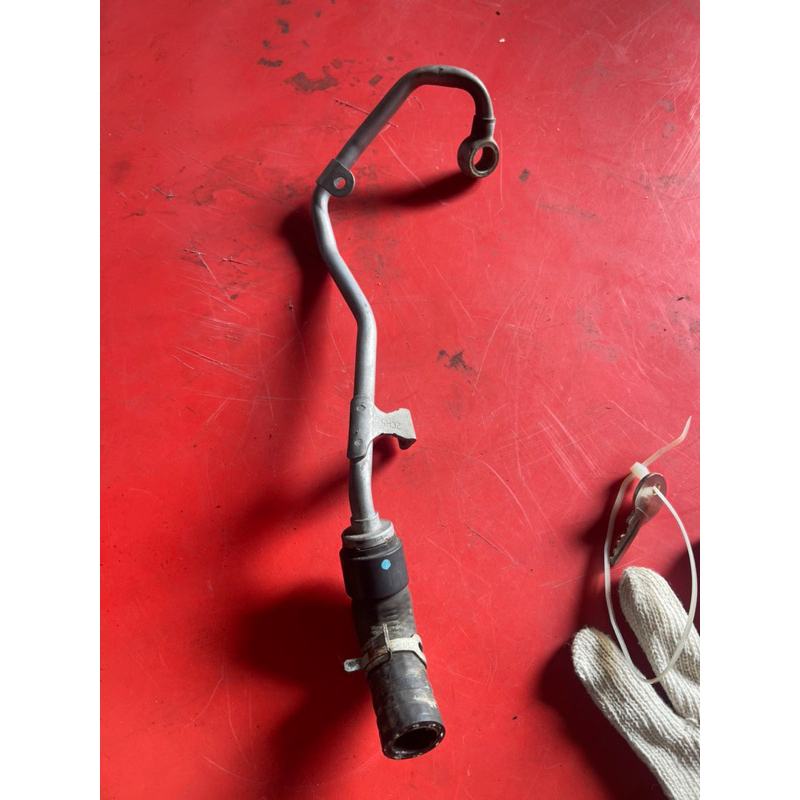 1.6THP Turbo Charger น้ํามันกลับท่อสําหรับ Peugeot Citroen C3XR C4 C4L C5 C6