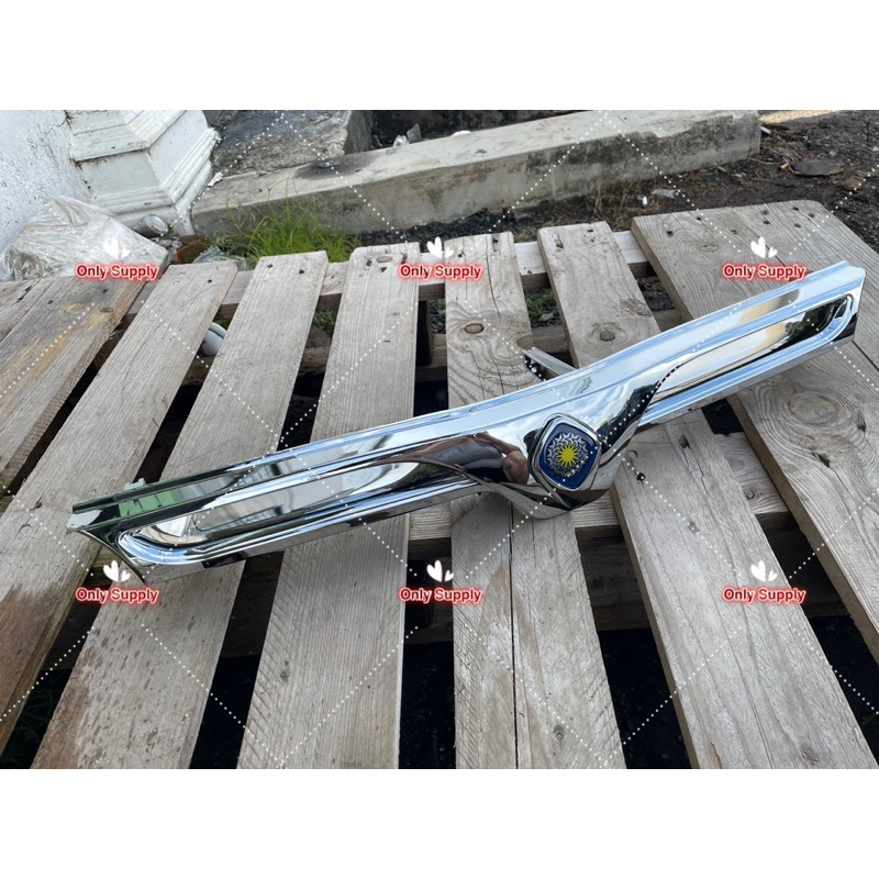 WIRA UK LOGO KECIL+WIRA 92 UK FRT GRILLE SPANDER CHROME+ // Fit Wira Se Satria Putra Arena 1.3 1.5 1