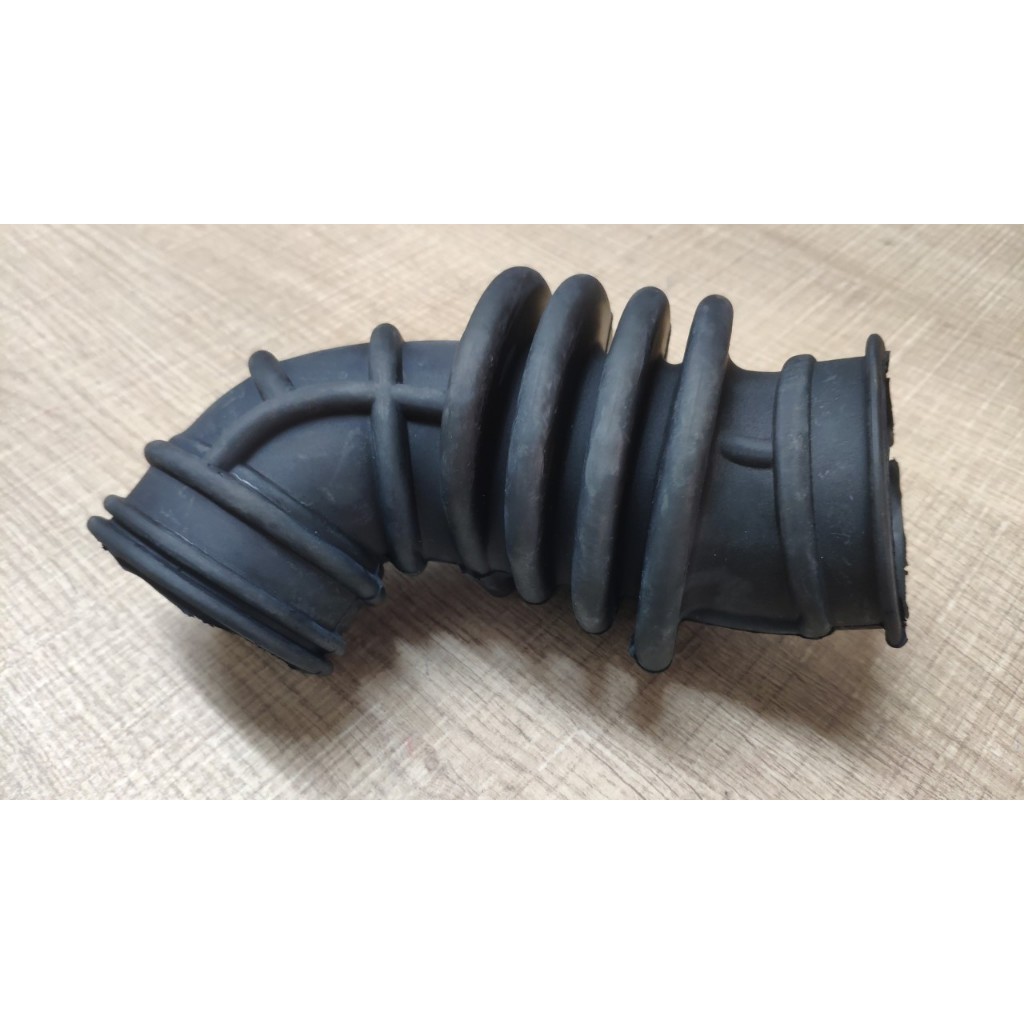 FORD Focus MK2 MK2.5 MK3 Gia Sport Titanium Engine Air Intake Hose Connector