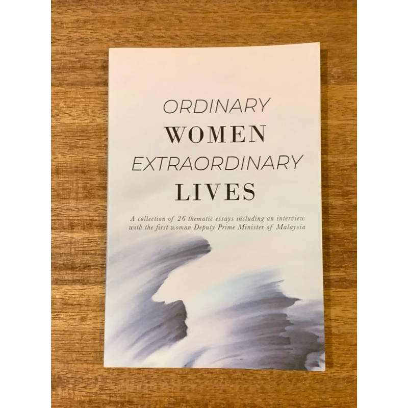 ORDINARY WOMEN EXTRAORDINARY LIVES