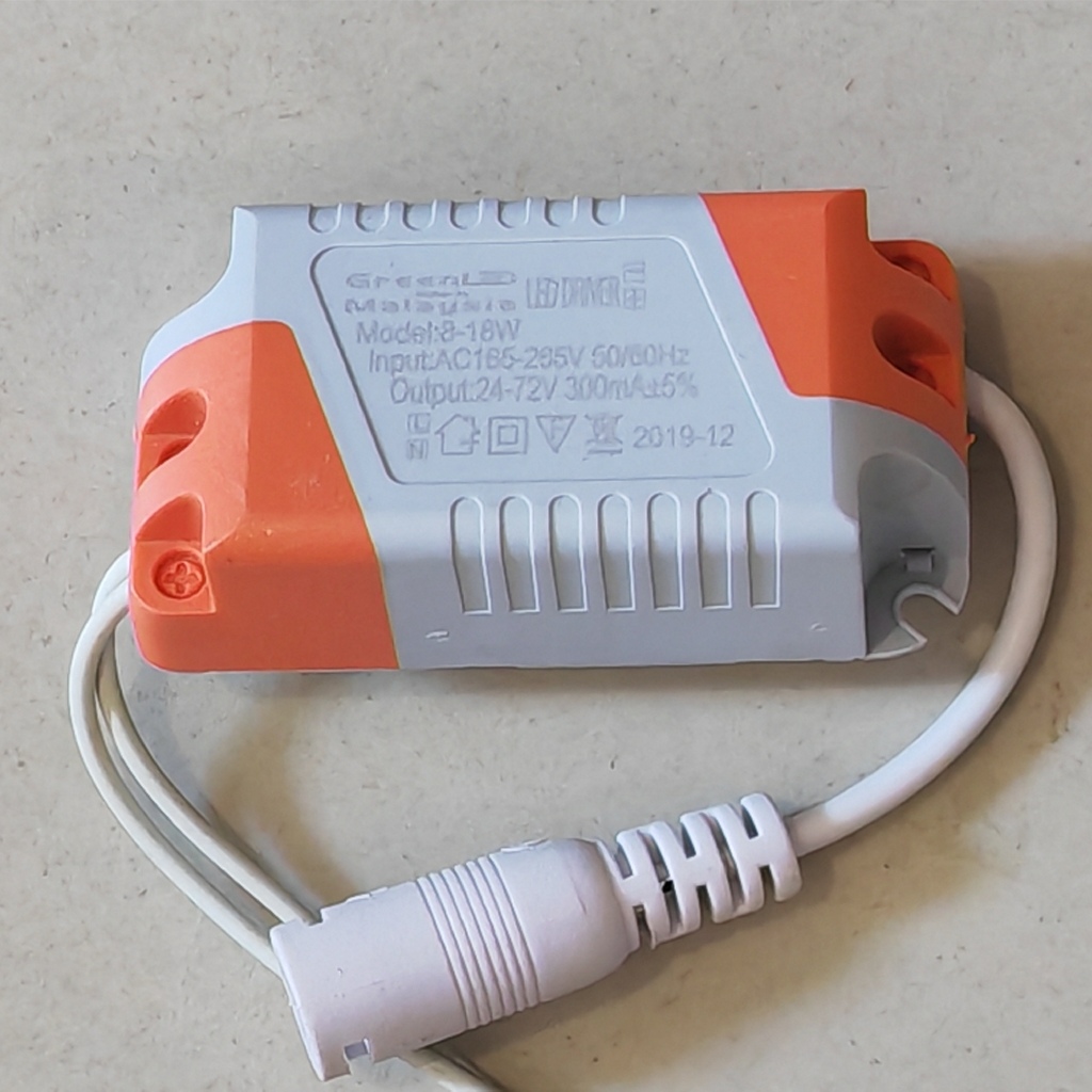LED Driver 8-18w แหล่งจ่ายไฟสําหรับแผง LED และพื้นผิว LED Ballast LED Transformer