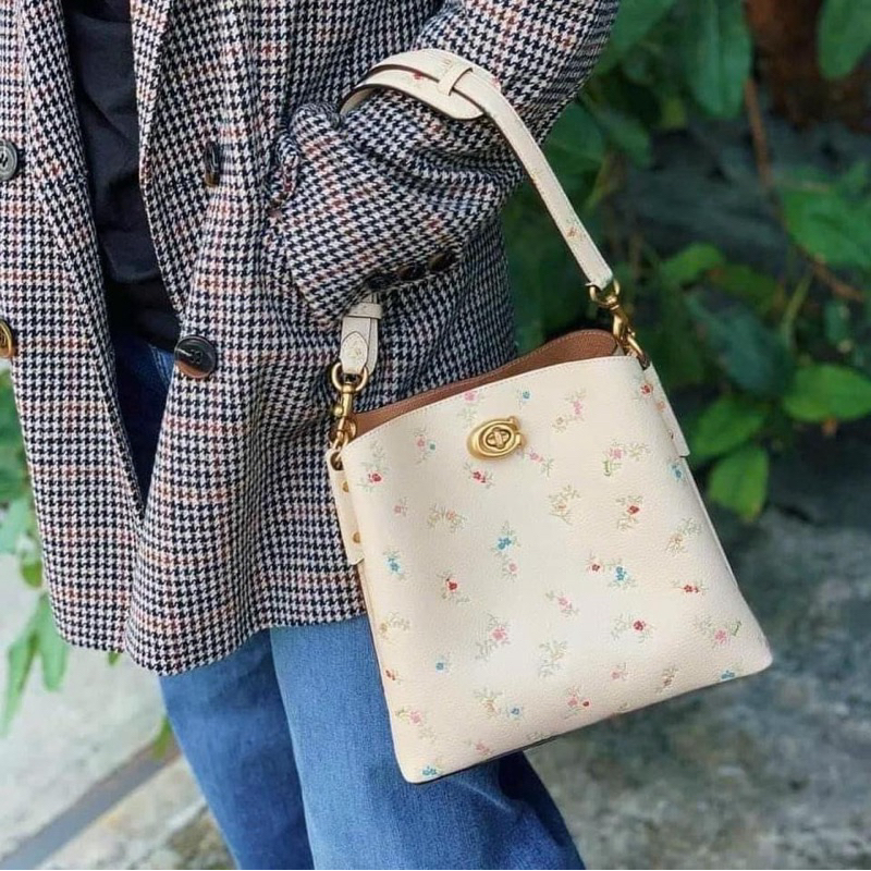 Coach Willow Bucket Bag Small ของแท้