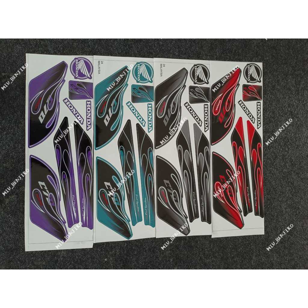 สติ๊กเกอร์ HONDA C70 API / STRIPE HONDA C70 FIRE
