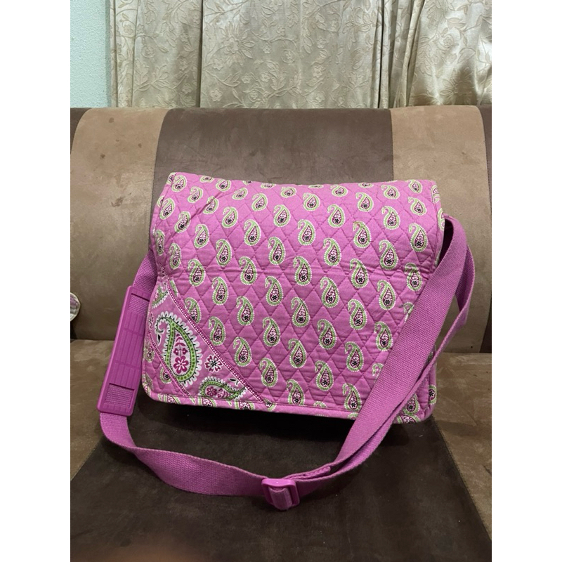 กระเป๋าสะพาย Vera Bradley Messenger