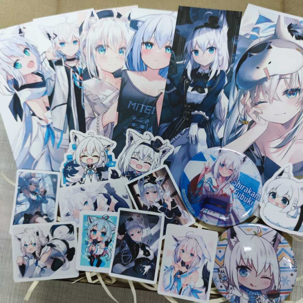 กล่องค่า Hololive JP Shirakami Fubuki /HOLOLIVE 白上フdam礼盒