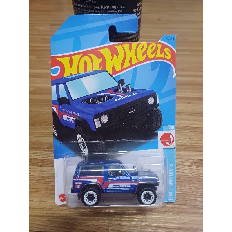 HOTWHEELS nissan patrol custom