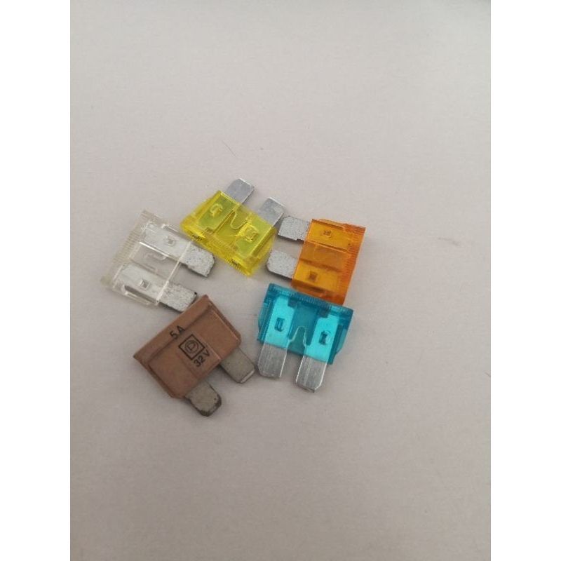 (10 ชิ้น) ใบมีดรถ PLUGIN FUSE 5A /5A32V /15A /20A /25A/30A - KSW (810001/810006/810003/810004/810005