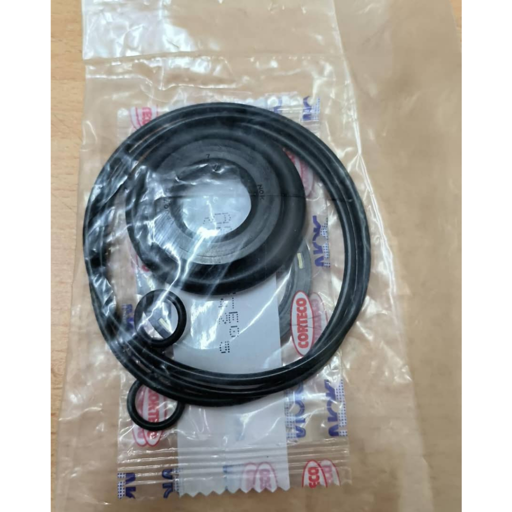 [ 04445-35100-TW ] [ TOYOTA HILUX LN106 P/STRAG RACK KIT ]