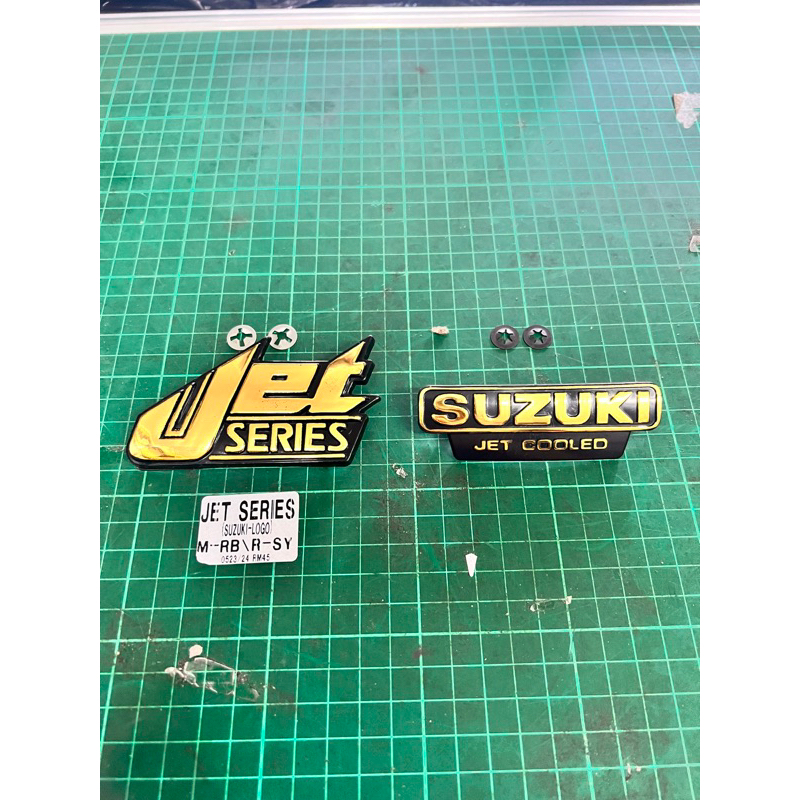 โลโก้ JET COOLED สีทอง สําหรับ Suzuki RC80 RC100