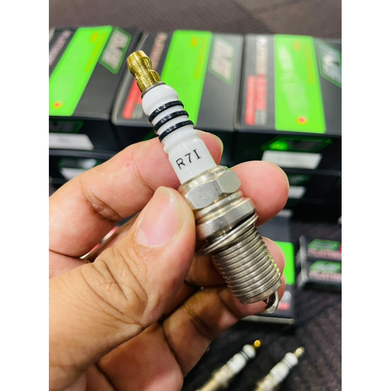 R7I AVS Platinum Spark Plug สําหรับ GSR TURBO MIVEC TURBO HONDA B/D/K SERIES TOYOTA VIOS