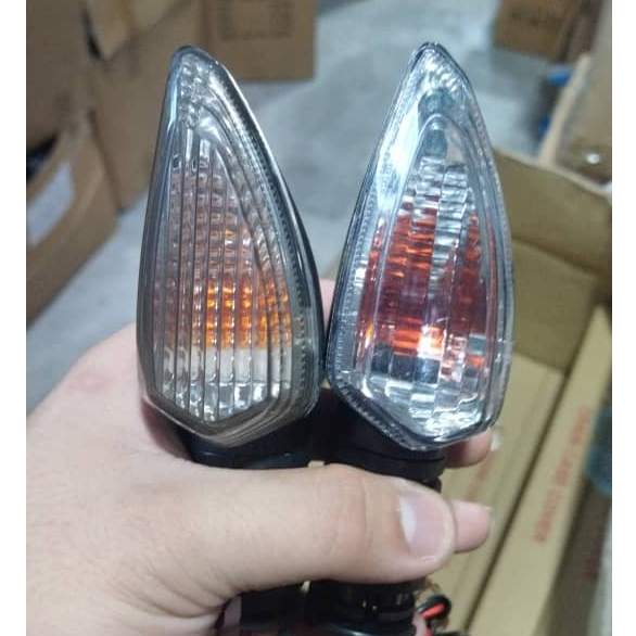 Y15ZR TAIL LAMP Y15 TST TAIL LIGHT LED มาตรฐาน VIETAM Y15 EXCITER REAR LIGHT LAMPU BELAKANG คาร์บอน