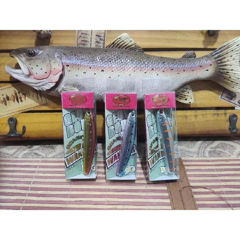 Lucky Craft Wander 80 ESG ตัวเครื่องเรืองแสง