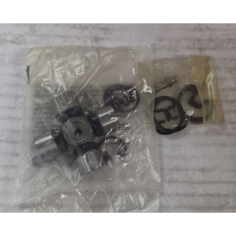 GUDUMP-1 GMB UNIVERSAL JOINT สําหรับ STYPE DUMP (20X57.5)