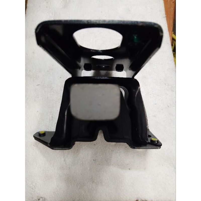MYVI 1.3 ENGINE MOUNTING (12306-BZ021)