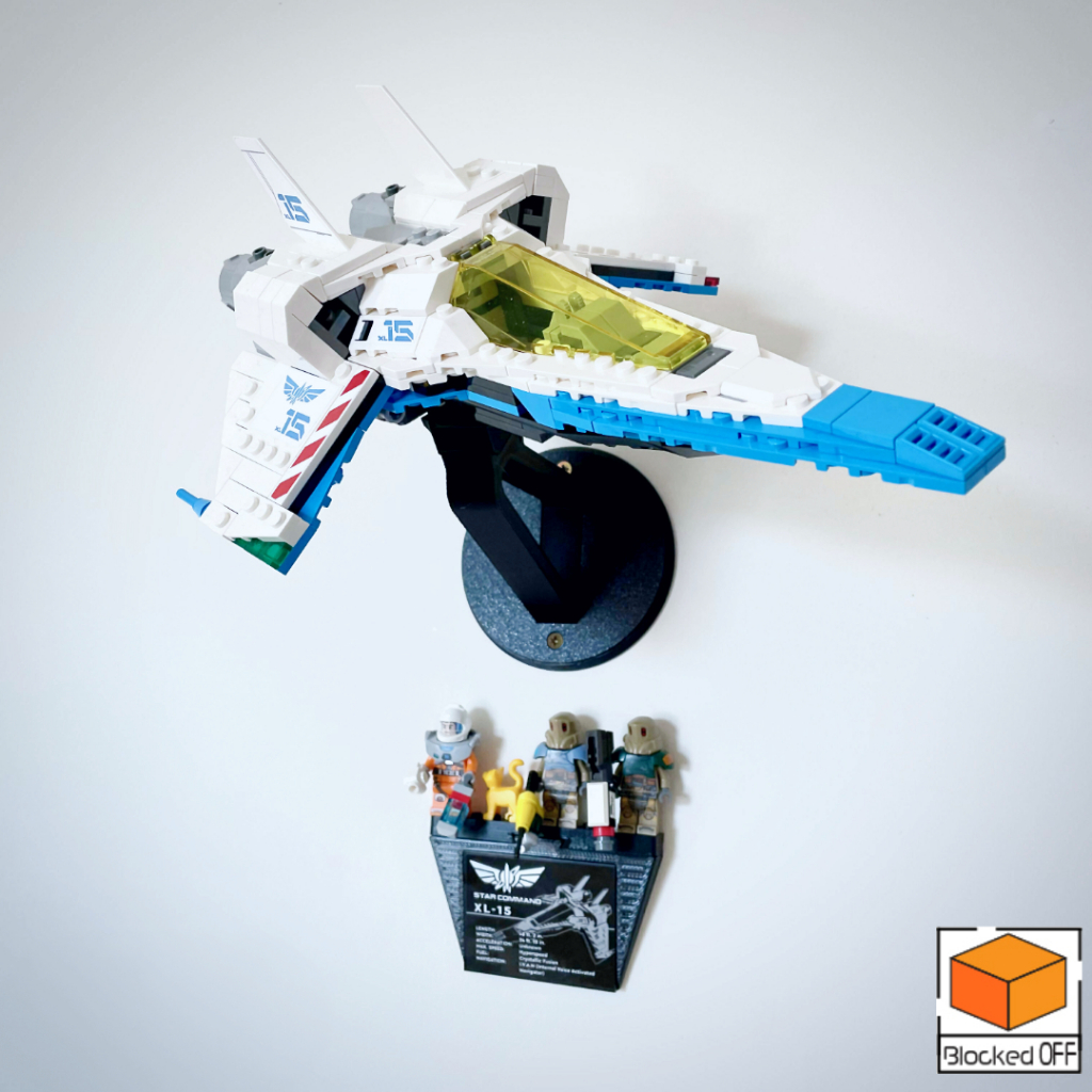 ติดผนังสําหรับ Lego XL-15 SPACESHIP BUZZ LIGHTYEAR (76832)