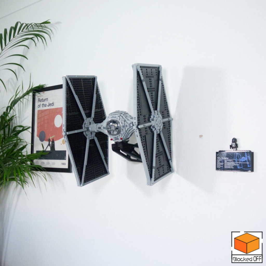 ติดผนังสําหรับ Lego Star Wars UCS Tie Fighter (75095)