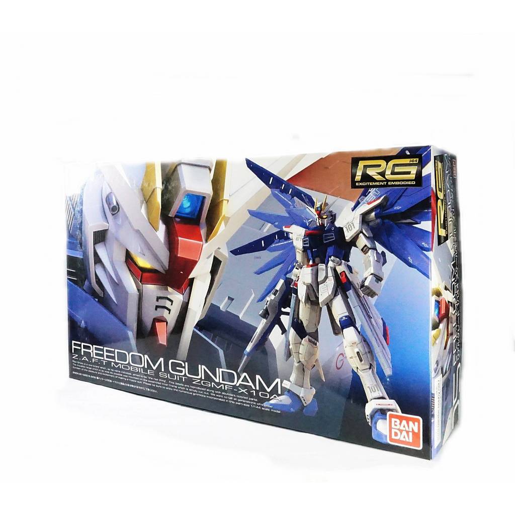 Bandai 66114 Gundam RG – Freedom Gundam กันดั้ม