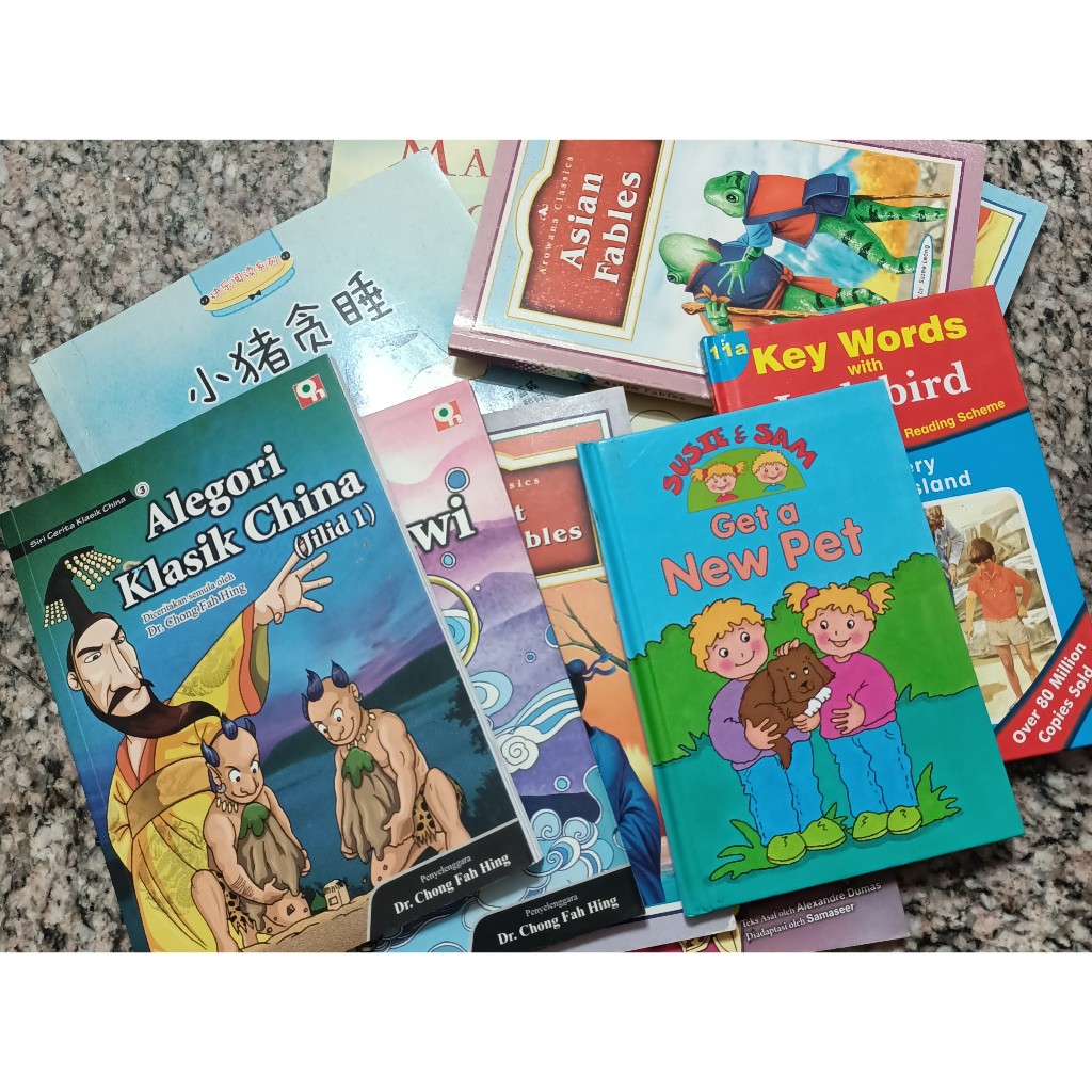 小学书 / หนังสือนิทานเด็กมือสอง