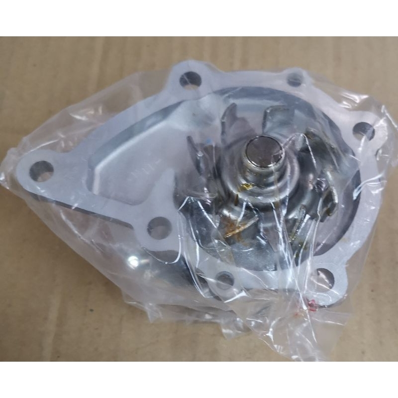 GMB WATER PUMP - GWN-11A-NISSAN C20, C22 BIG