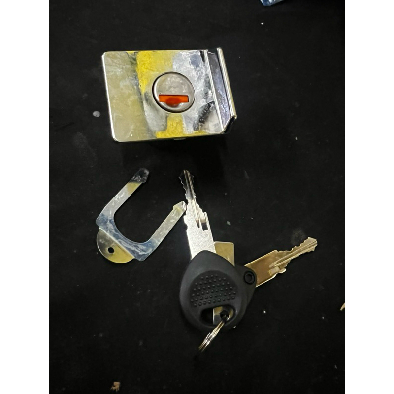 กล่องเครื่องมือ vespa classic px 200 lml star