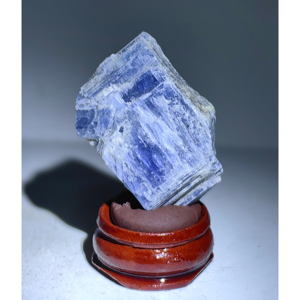 Kristal Semulajadi Kyanite Batu Mentah 10g-19g/คริสตัลธรรมชาติ Kyanite หินดิบพร้อมฐานธรรมชาติคริสตัล