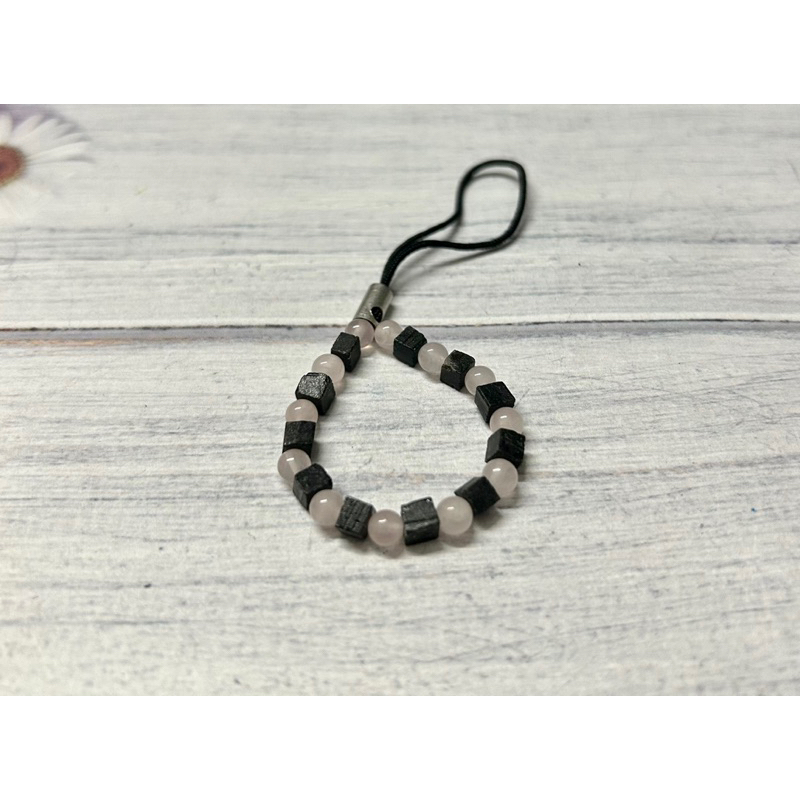 สายรัดโทรศัพท์ Black Tourmaline สีดํา