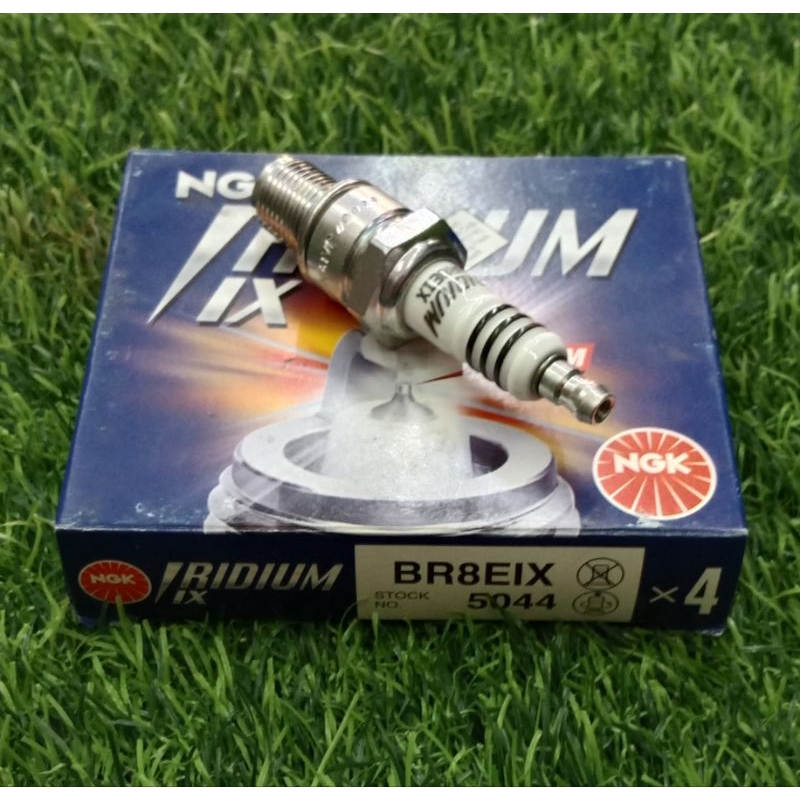 หัวเทียน NGK iridium Japan BR8EIX
