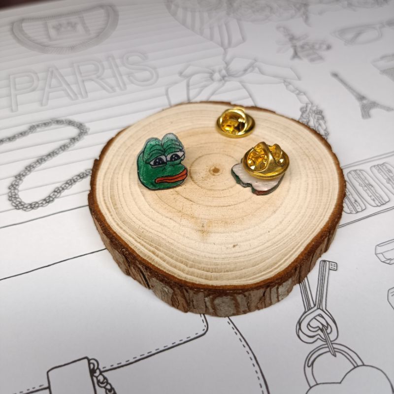 PuCaCaSad Frog Pin/me/namel pin/handmade/fashion/brooch pin/heart青亚woid/Lovely/情包/工/handed/handed/ha