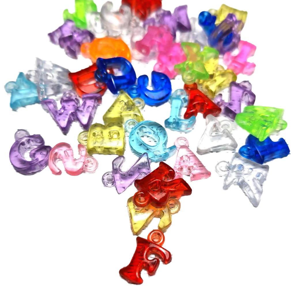 ลูกปัดตัวอักษร ABC 100 ชิ้น, เสน่ห์ตัวอักษรตัวอักษรตัวอักษรสําหรับค้นหาเครื่องประดับคละสี