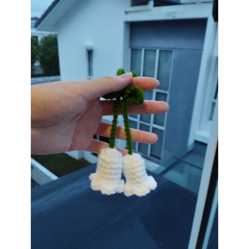 CROCHET LILY OF THE VALLEY KEYCHAIN
