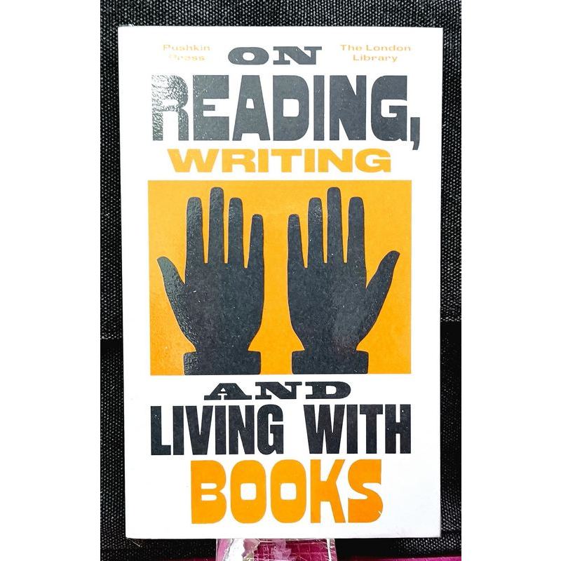 ON READING, WRITING AND LIVING WITH BOOKS: ห้องสมุดลอนดอน