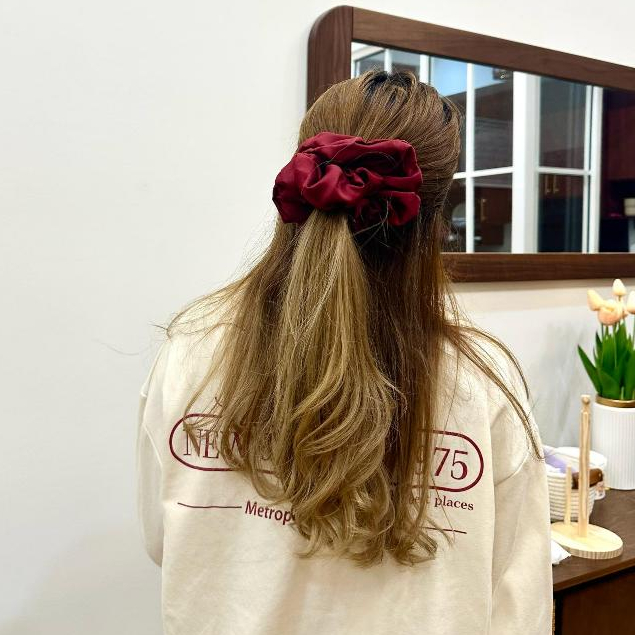 HER Scrunchies Premium Satin/ Ikat rambut / getah rambut kembang/ XXL scrunchie/ มัดผม