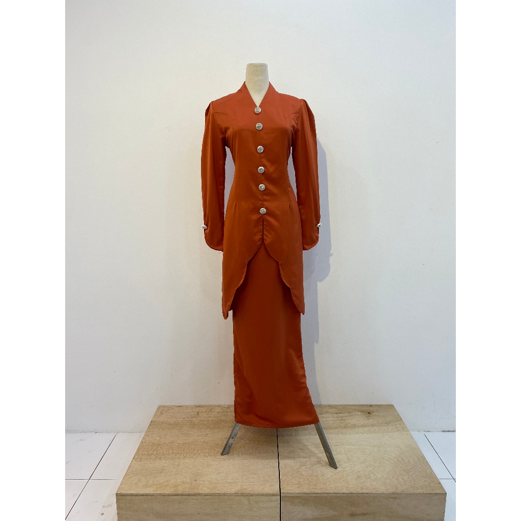 Kurung Moden Mahsuri I Kid and Mom I Kurung Moden โดย Moff2u