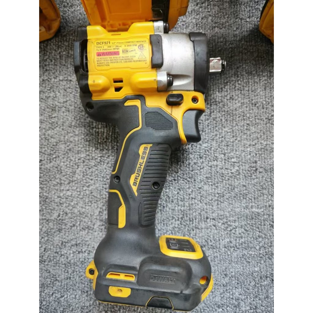 DeWalt DCF921 WRENCH