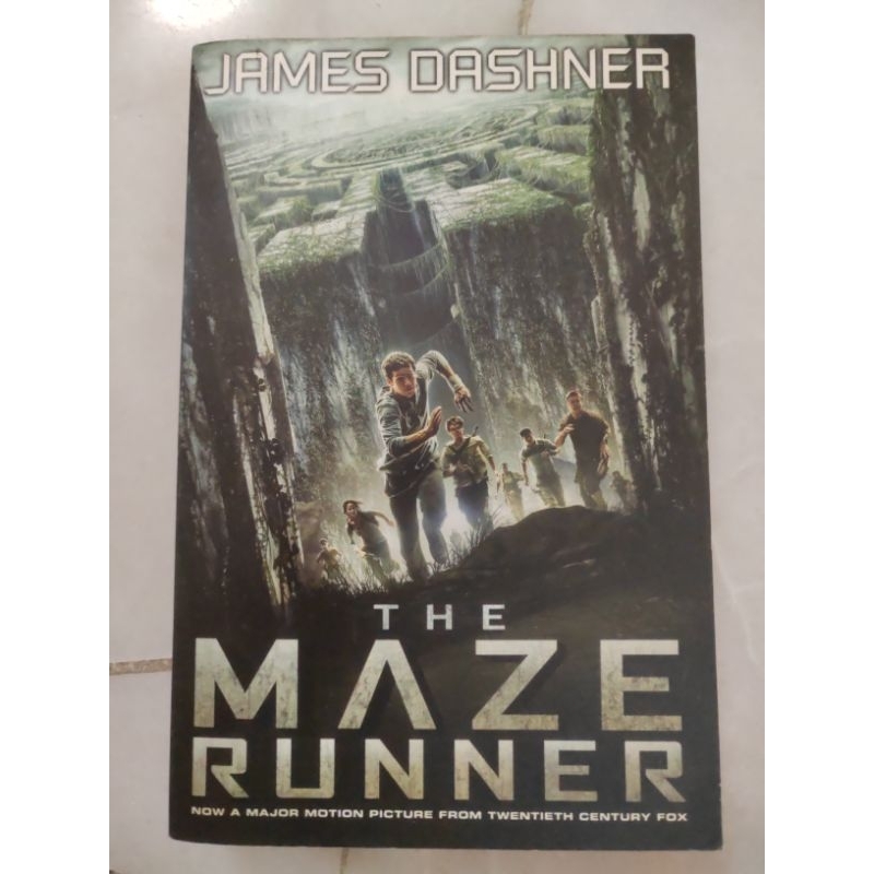 The Maze Runner โดย หนังสือ James Dashner