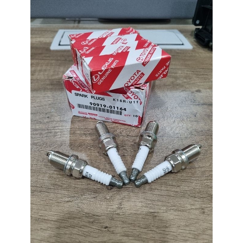 90919-01164 K16R-U11 VIOS NCP42,ALTIS ZZE121 SPARK PLUG K16R-U11 90080-9161