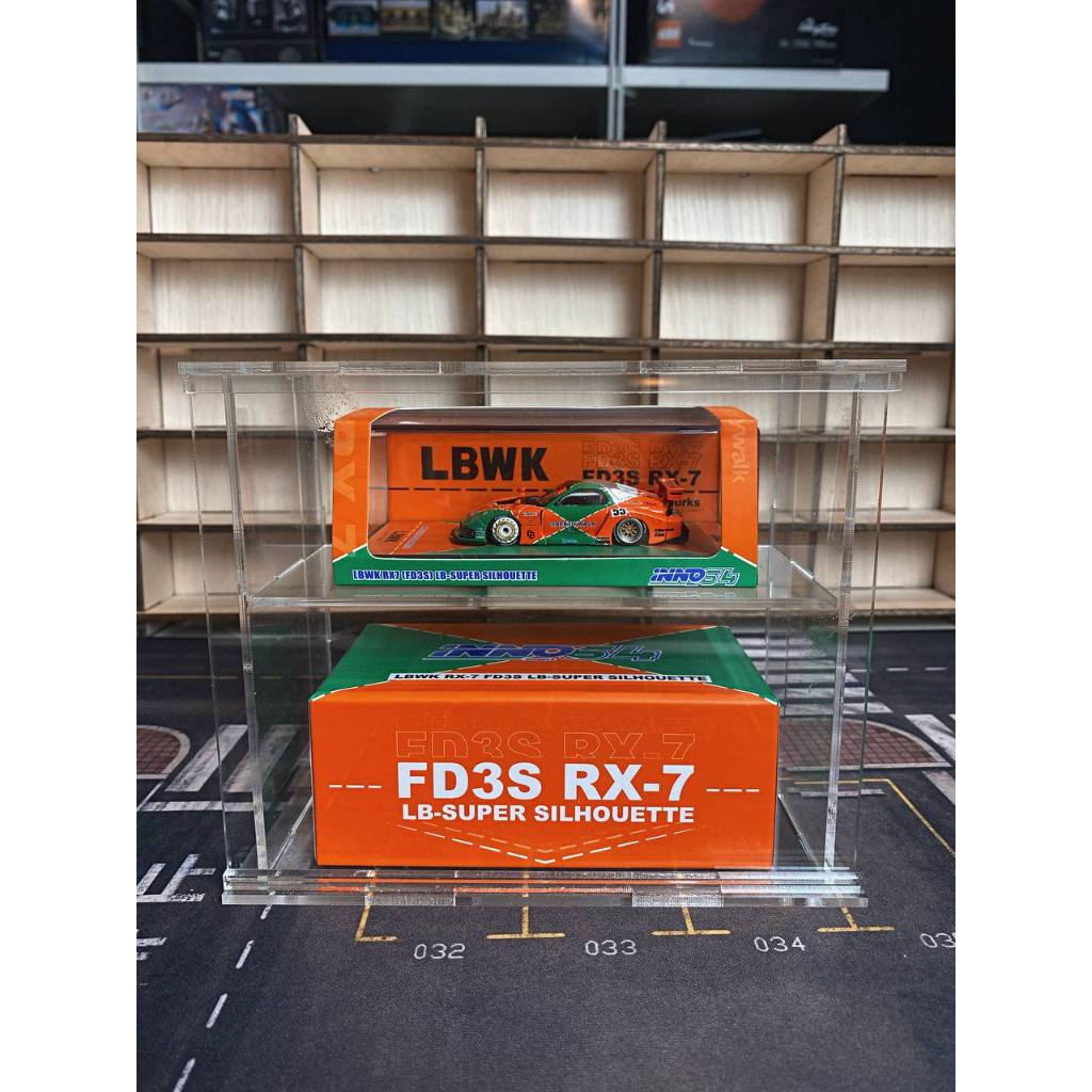 INNO64 ACRYLIC DISPLAY BOX
