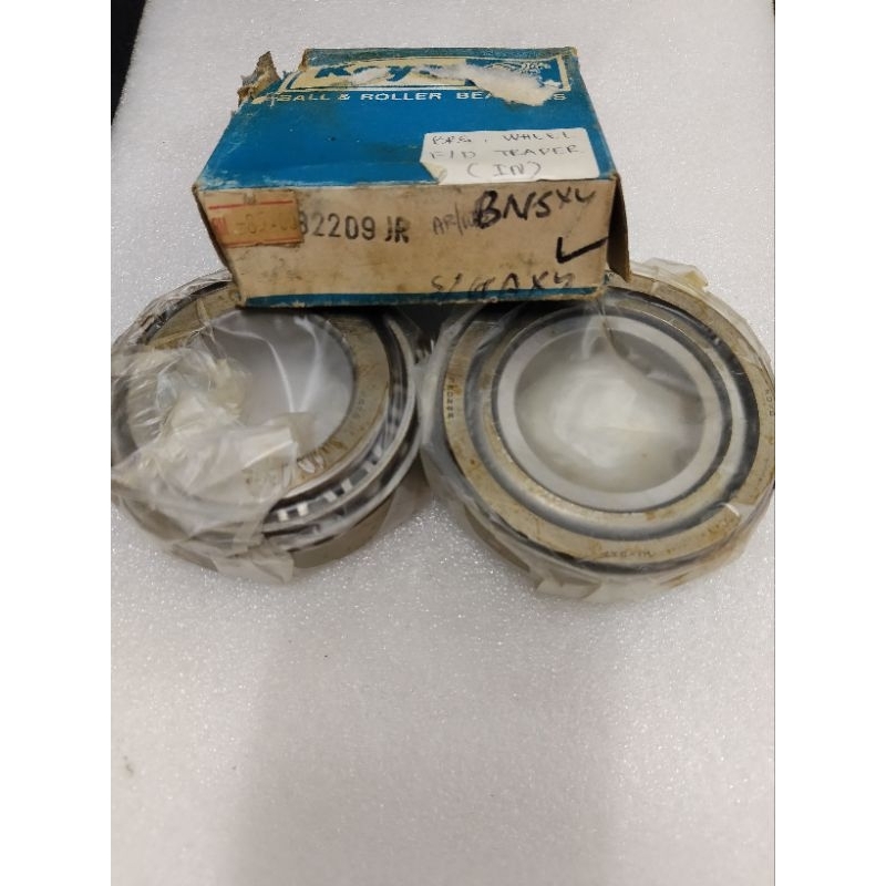 ลูกล้อภายใน FORD TRADER (32209)-2 PICE