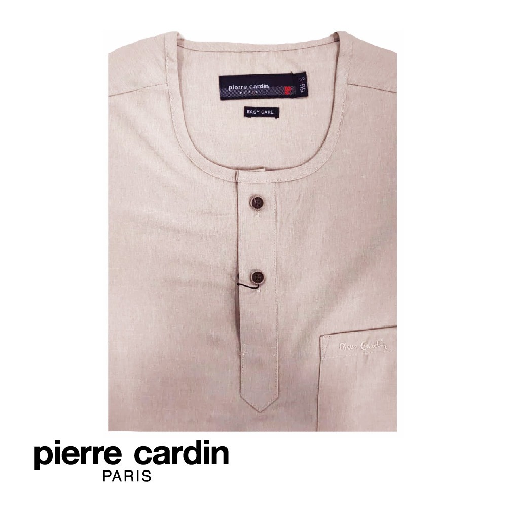Pierre CARDIN เสื้อยืด แขนสั้น สีกากี สําหรับผู้ชาย (กึ่งควบคุม) (W4105B-11502)