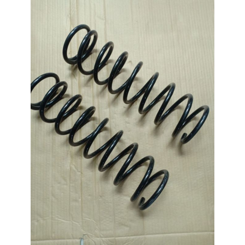 DAIHATSU 710 REAR COIL SPRING (55020-U0101) 1PC